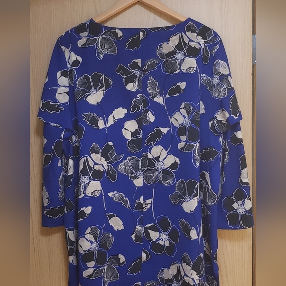 Blue Floral Blouse With Double Sleeves - Picture 3 of 4